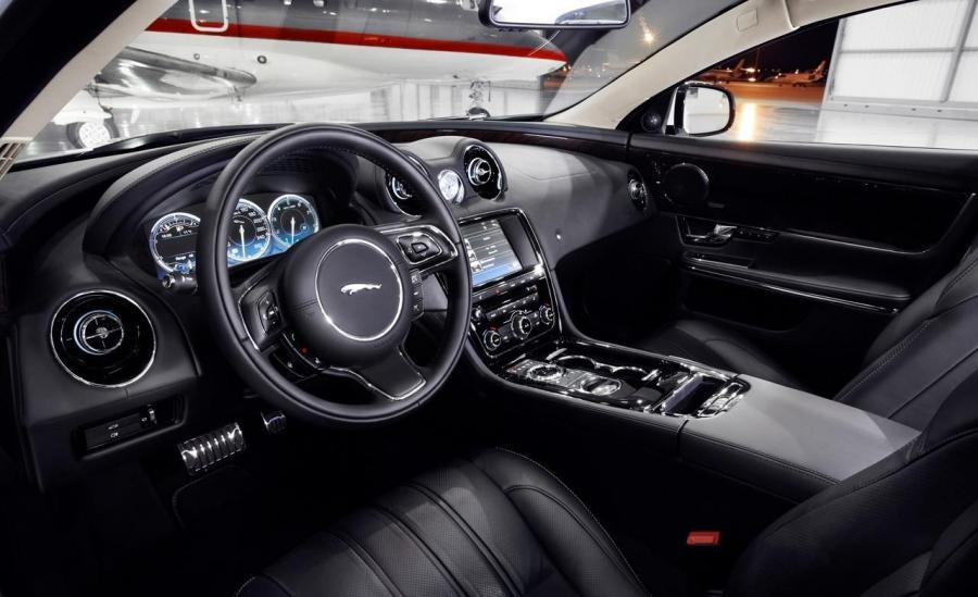  Jaguar XJ Ultimate 2013 года  (фото 10 из 29)